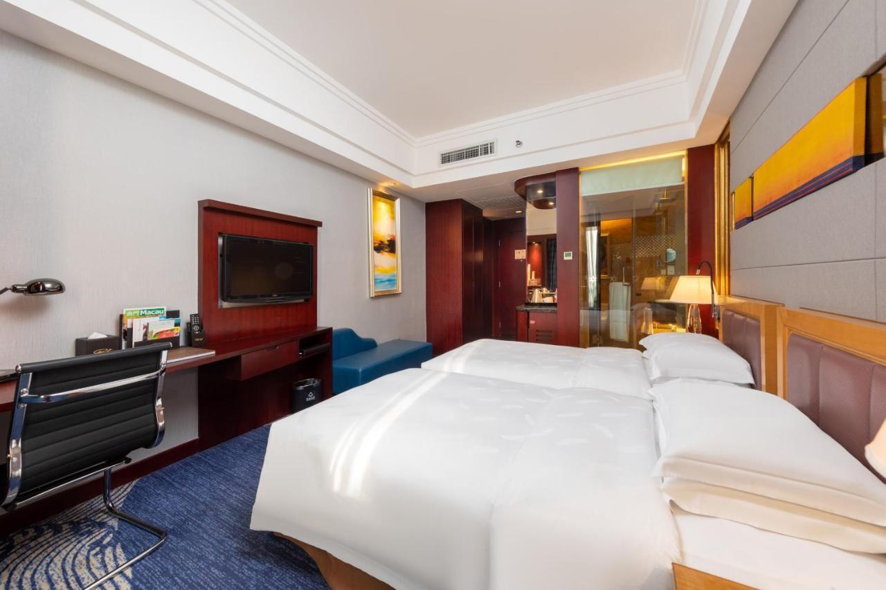 Zhuhai Charming Holiday Hotel Bagian luar foto