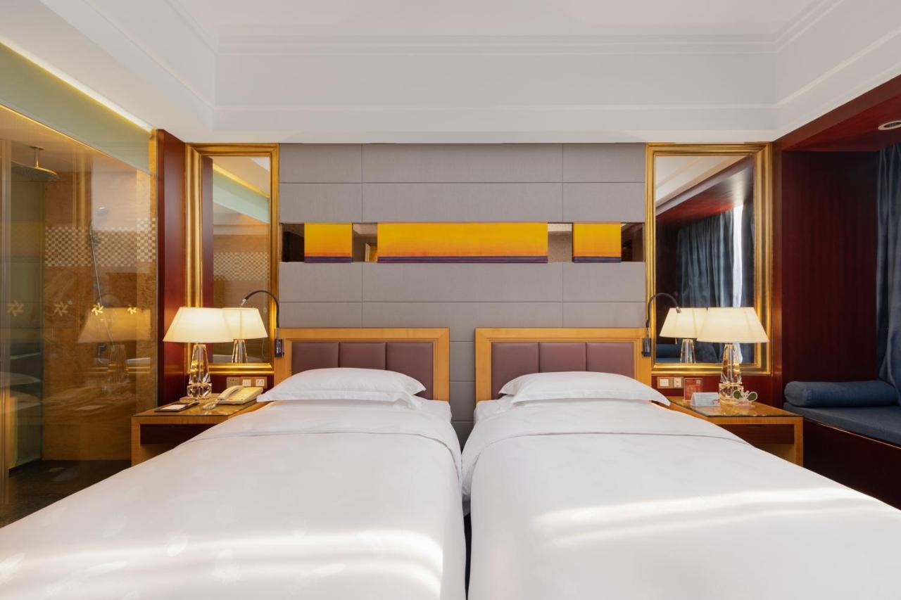 Zhuhai Charming Holiday Hotel Bagian luar foto